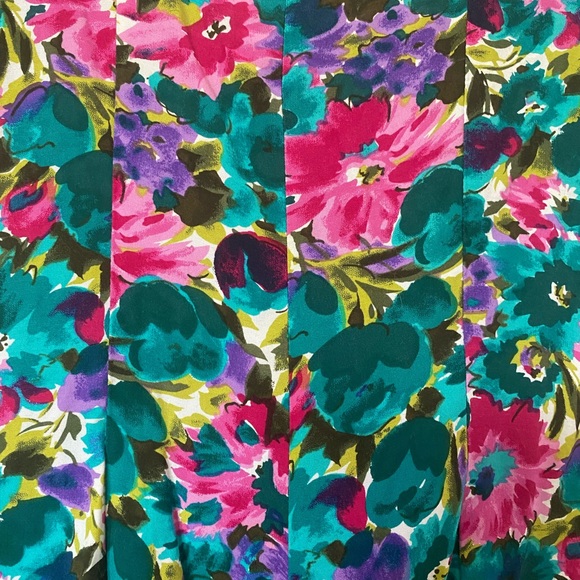 vintage - floral button down romper 🌺 - Picture 6 of 7